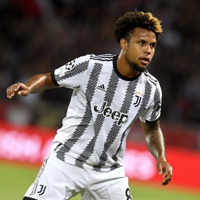 客场征战:比什凯克男篮壮志凌云 客场征战:比什凯克男篮壮志凌云